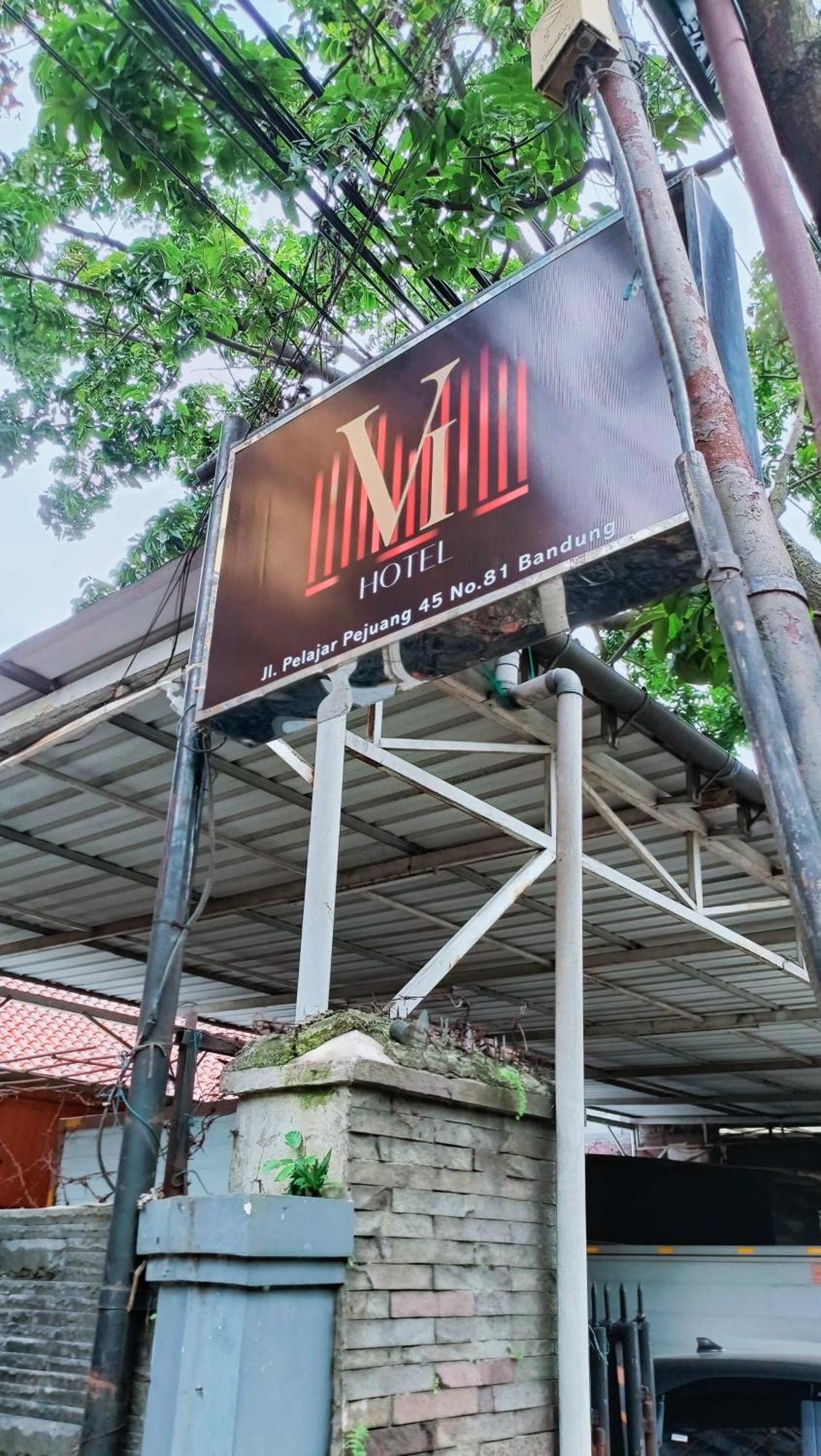 VI Hotel Bandung Exteriör bild